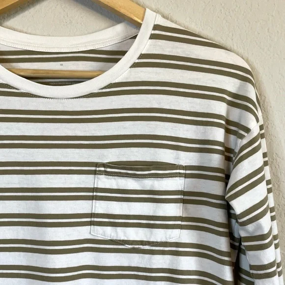 Everlane Long Sleeve Box Cut Pocket Tee Olive Green Tan Striped Shirt Size XS - Picture 3 of 10